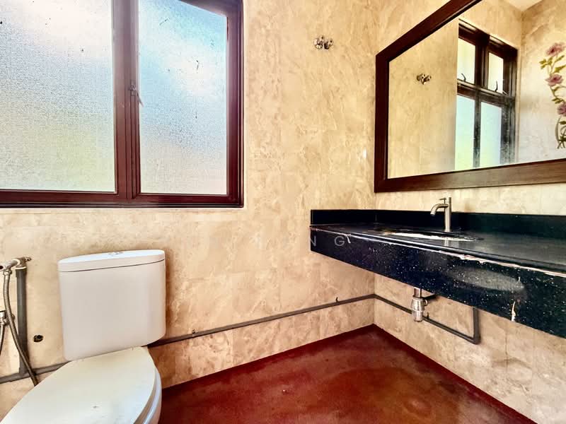Bungalow for Sale in KL City Centre (Kuala Lumpur) - Yin Peng . - Bathroom - PropertyGuru.com.my