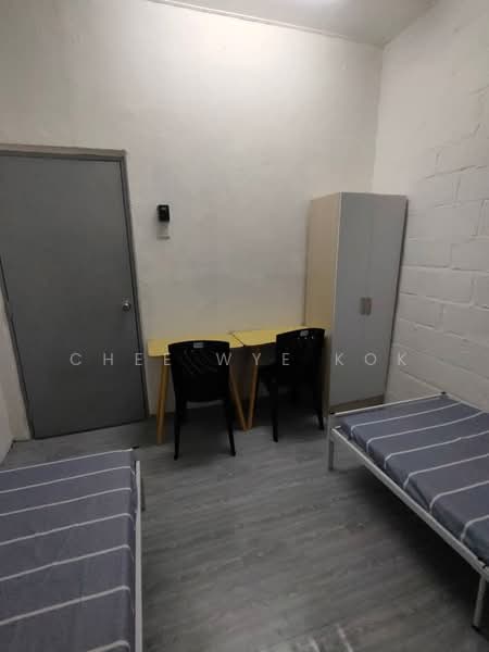 Flat for Rent at Pelangi Indah - Chee Wye Kok - Bedroom - PropertyGuru.com.my