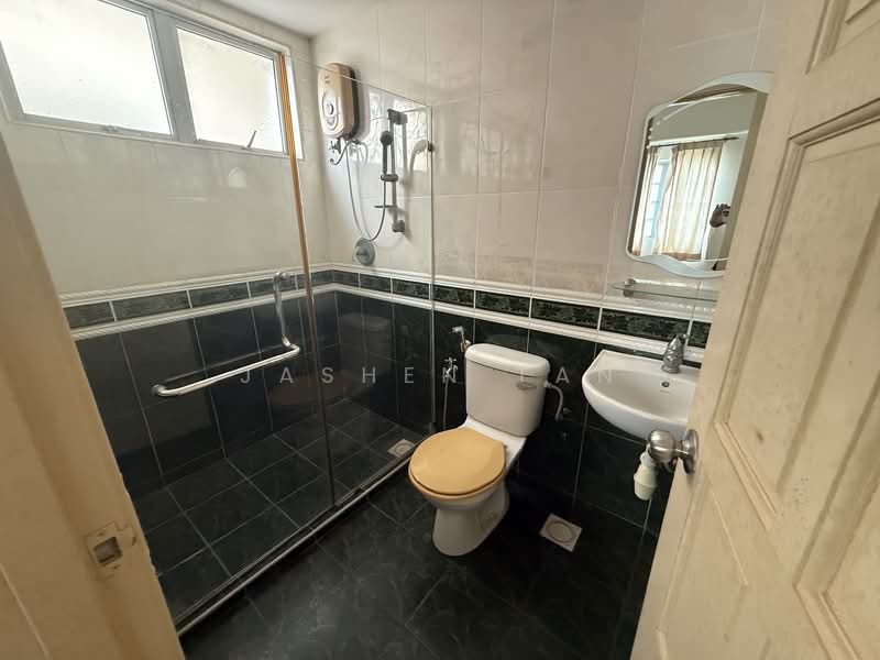 Condominium for Rent at Continental Heights - Jashen Tan - Bathroom - PropertyGuru.com.my