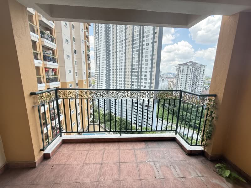 Condominium for Rent at Continental Heights - Jashen Tan - Balcony - PropertyGuru.com.my