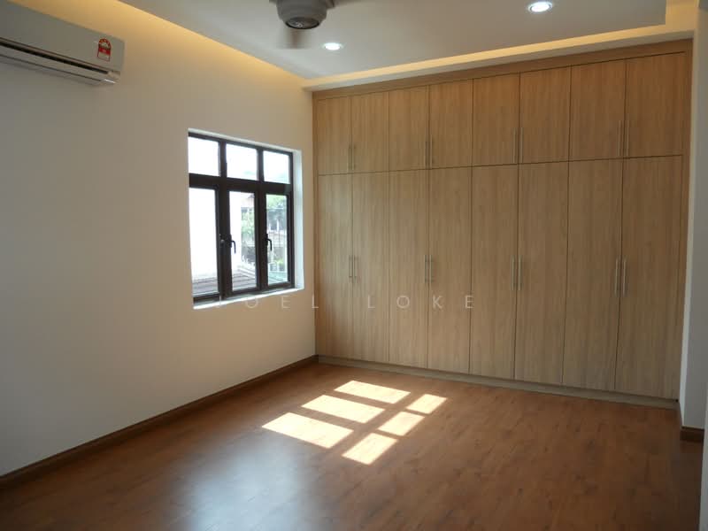 Semi-Detached House for Rent in Damansara Heights (Kuala Lumpur) - Joel Loke - Bedroom - PropertyGuru.com.my