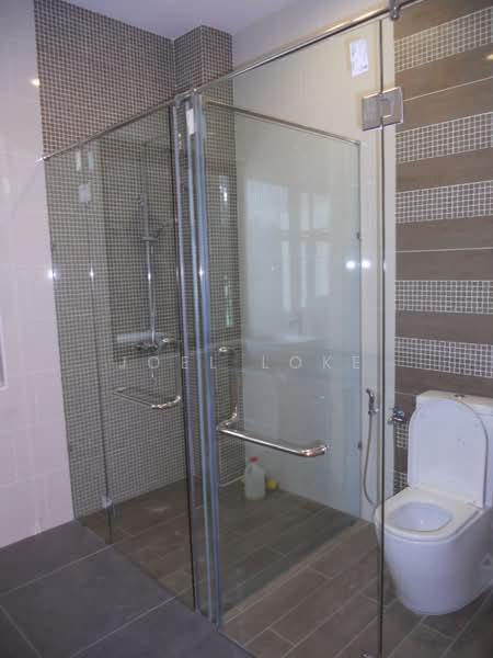 Semi-Detached House for Rent in Damansara Heights (Kuala Lumpur) - Joel Loke - Bathroom - PropertyGuru.com.my
