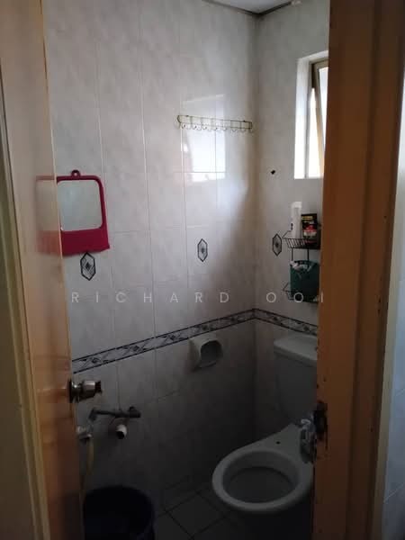 Apartment for Sale at Pangsapuri Kelana Impian - Richard Ooi - Bathroom - PropertyGuru.com.my