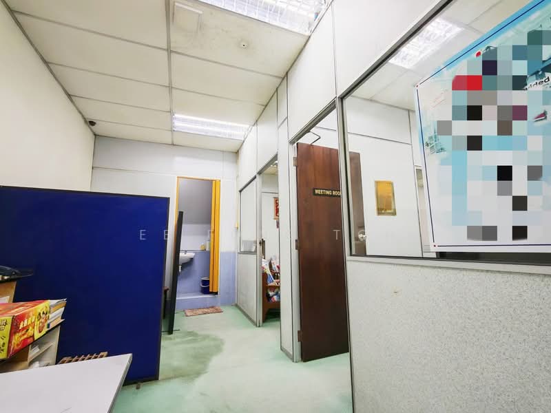 Terrace Factory for Sale in Taman Mount Austin (Tebrau) - Ee Fong Toh - Corridor - PropertyGuru.com.my