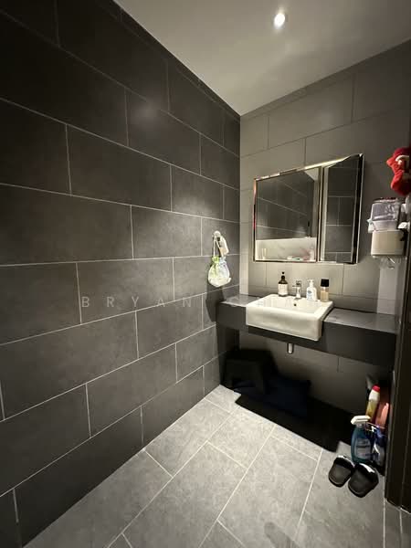 Service Residence for Sale at Paisley @ Tropicana Metropark - Bryan Chan - Bathroom - PropertyGuru.com.my