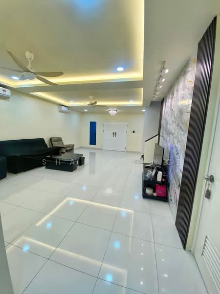2-storey Terraced House for Sale in Skudai (Johor) - Sharon Ong - Living Room - PropertyGuru.com.my