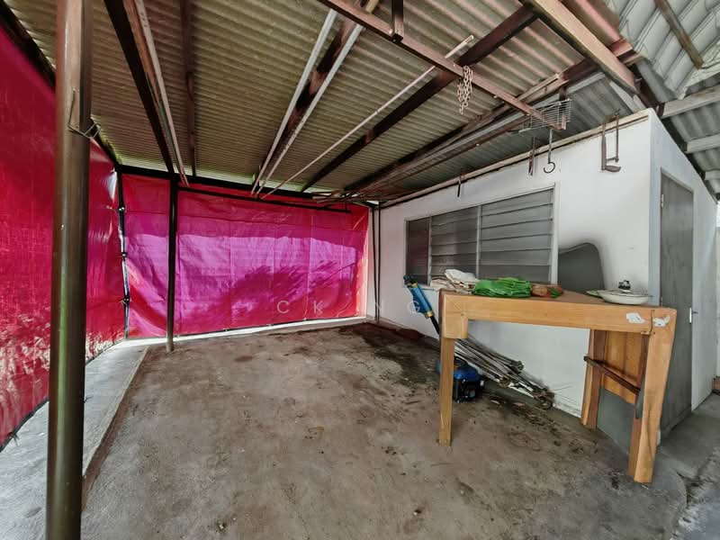 Semi-Detached House for Sale in Taman Rasah (Rasah) - CK Ng - Car Park - PropertyGuru.com.my