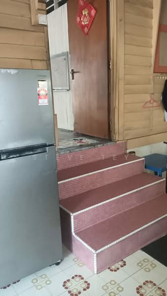 Tampoi @ Single storey Bungalow untuk Untuk Dijual - RM 450,000, Mac 2026 - Entrance - PropertyGuru.com.my