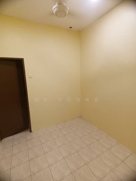 1-storey Terraced House for Sale in Bandar Saujana Putra (Tanjong Duabelas) - WK Foong - Interior - PropertyGuru.com.my
