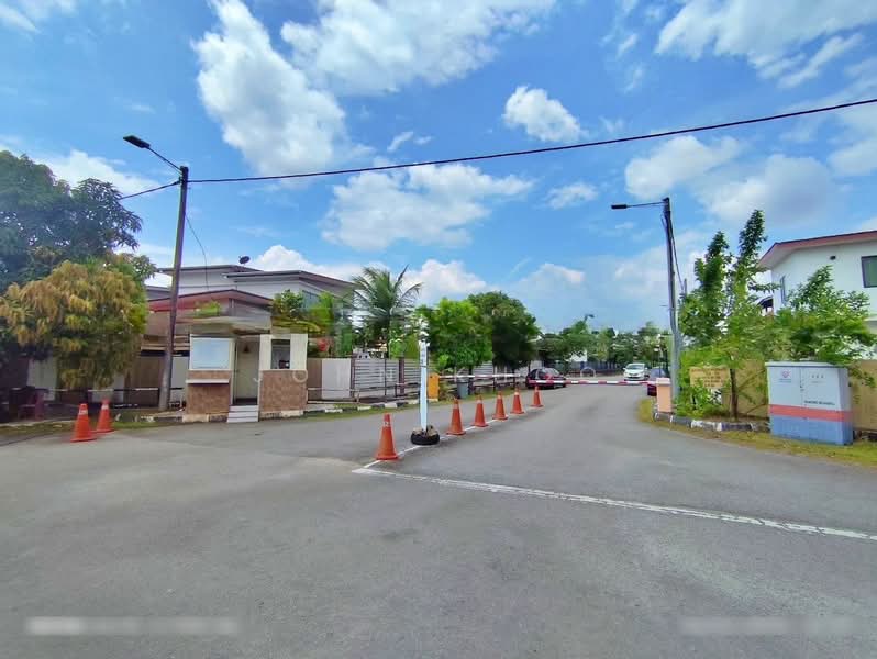 For Sale - Taman Paya Rumput Perdana