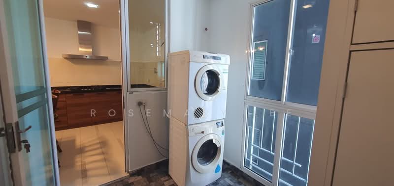 Condominium for Rent at Kiaramas Ayuria - Rosemary Lee - Kitchen - PropertyGuru.com.my