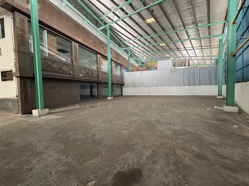 Taman Johor Jaya Seroja Factory - 2