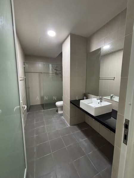 Condominium for Rent at Southbay Plaza - Anne Lee - Bathroom - PropertyGuru.com.my