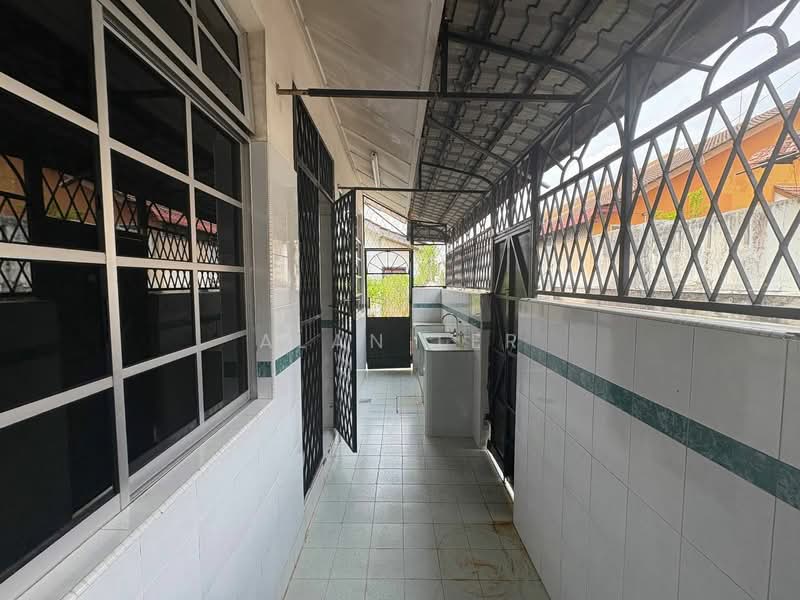 1-storey Terraced House for Sale in Taman Perling (Perling) - Alan Ler - PropertyGuru.com.my