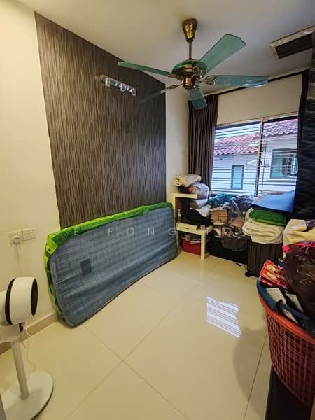 2.5-storey Terraced House for Sale in Taman Sutera Utama (Skudai) - Ee Fong Toh - Bedroom - PropertyGuru.com.my