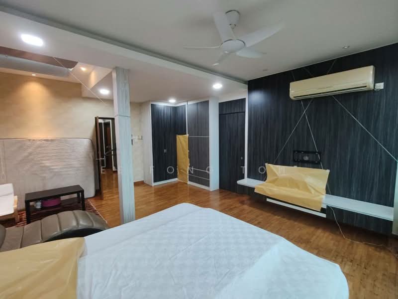 2.5-storey Terraced House for Sale in Taman Sutera Utama (Skudai) - Ee Fong Toh - Bedroom - PropertyGuru.com.my