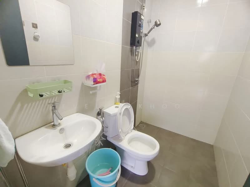 2-storey Terraced House for Sale in Taman Scientex Rawang (Rawang) - Evelyn Khoo - Bathroom - PropertyGuru.com.my
