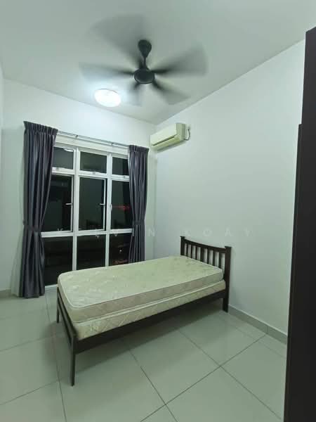 Service Residence for Sale at Skysuites @ Meldrum Hills - Kelvin Koay - Bedroom - PropertyGuru.com.my