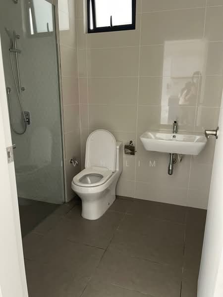 Service Residence for Sale at Continew - Ivan Lim - Bathroom - PropertyGuru.com.my