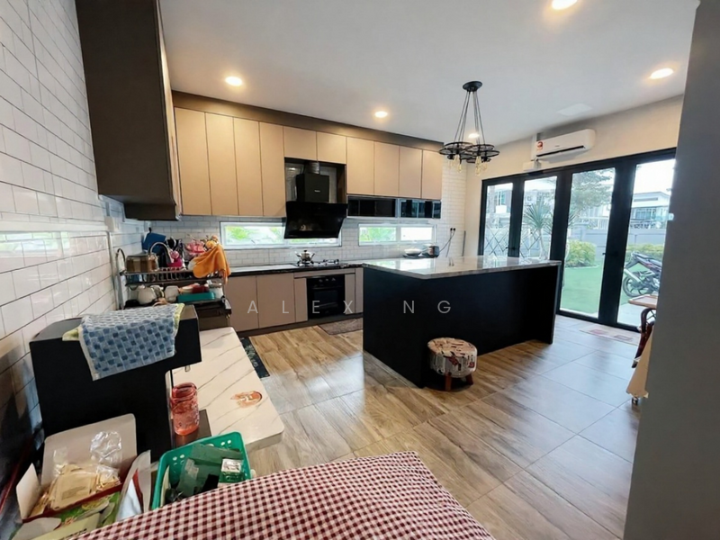 Mutiara Bestari untuk Untuk Dijual - RM 1,660,000, Apr 2026 - Kitchen - PropertyGuru.com.my