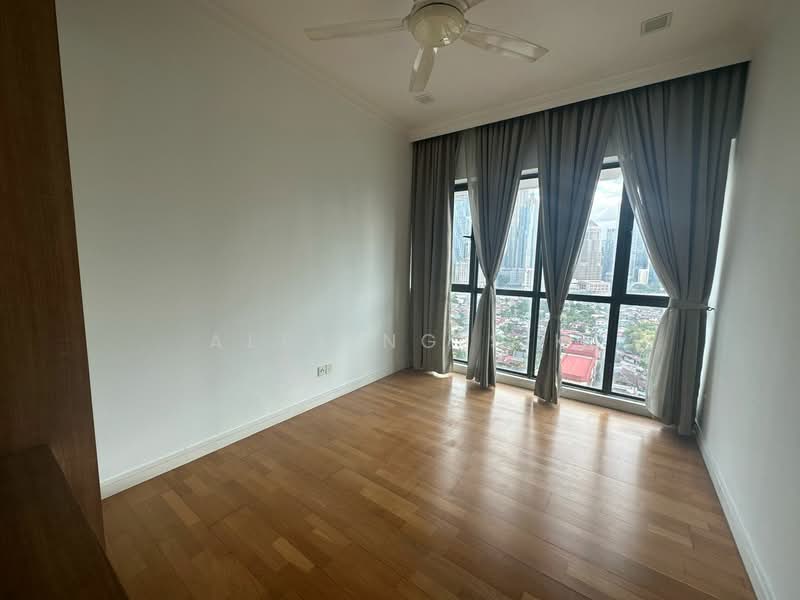 Setia SKY Residences untuk Untuk Dijual - RM 950,000, Mac 2026 - Bedroom - PropertyGuru.com.my