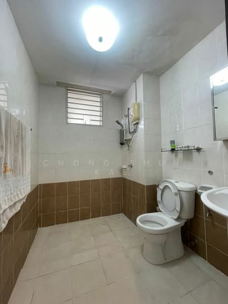 Prima U1 untuk Untuk Disewa - RM 2,000 /bulan, Mac 2026 - Bathroom - PropertyGuru.com.my