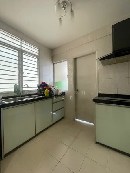 Prima U1 untuk Untuk Disewa - RM 2,000 /bulan, Mac 2026 - Kitchen - PropertyGuru.com.my