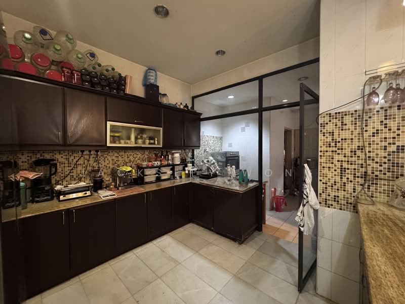 3-storey Terraced House for Sale in Taman Esplanad (Bukit Jalil) - Jacksley Wong - Kitchen - PropertyGuru.com.my
