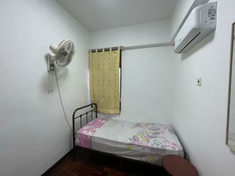 Apartment for Sale at Bukit Dumbar Permai - S J Foo - Bedroom - PropertyGuru.com.my