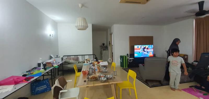 Idaman Residence untuk Untuk Dijual - RM 1,400,000, Mac 2026 - Living Room - PropertyGuru.com.my