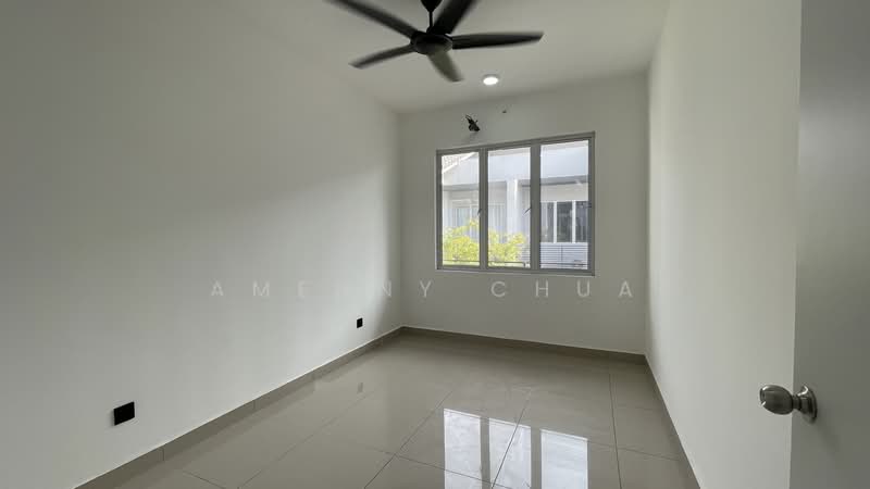 TAMAN SEJATI (KOTA RAJA) RUMAH BANDAR @ AMVERTON LINKS untuk Untuk Disewa - RM 1,500 /bulan, Mac 2026 - Bedroom 3 - PropertyGuru.com.my