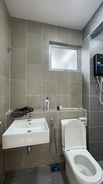 TAMAN SEJATI (KOTA RAJA) RUMAH BANDAR @ AMVERTON LINKS untuk Untuk Disewa - RM 1,500 /bulan, Mac 2026 - Master Bathroom - PropertyGuru.com.my