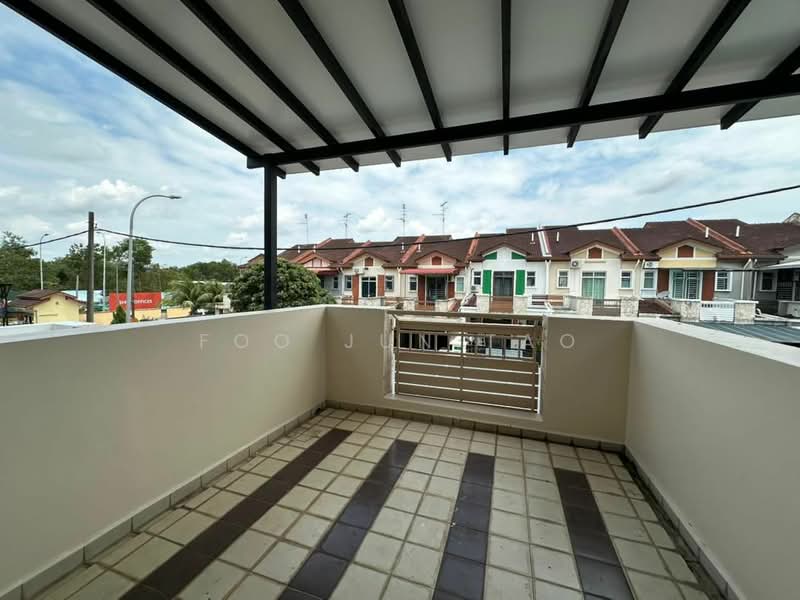 2-storey Terraced House for Rent in Taman JP Perdana (Johor Bahru) - Foo Jun Tao - Balcony - PropertyGuru.com.my