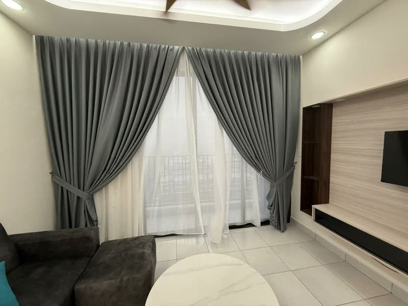 E'Island Lake Haven untuk Untuk Disewa - RM 1,600 /bulan, Mac 2026 - Living Room - PropertyGuru.com.my