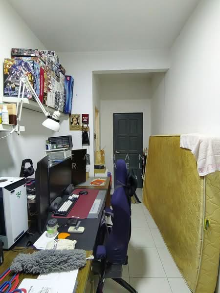 2-storey Terraced House for Sale in Saujana Utama (Selangor) - Farhan Rafael - Study - PropertyGuru.com.my