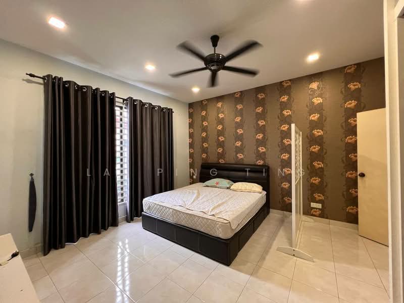 2-storey Terraced House for Sale in Johor Bahru (Johor) - Lau Ping Ting - Bedroom - PropertyGuru.com.my