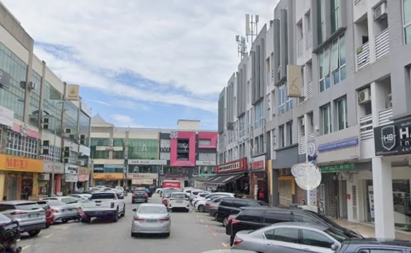 Bandar Puteri Puchong untuk Untuk Disewa - RM 35,000 /bulan, Mac 2026 - Exterior - PropertyGuru.com.my