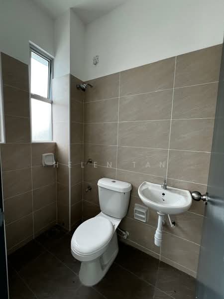 Terraced House for Sale in Kulai (Johor) - Helen Tan - Bathroom - PropertyGuru.com.my