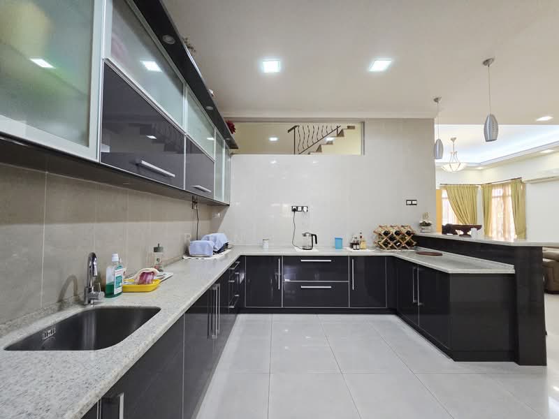 Semi-Detached House for Sale in Damansara Legenda (Petaling Jaya) - Reni Lim - PropertyGuru.com.my