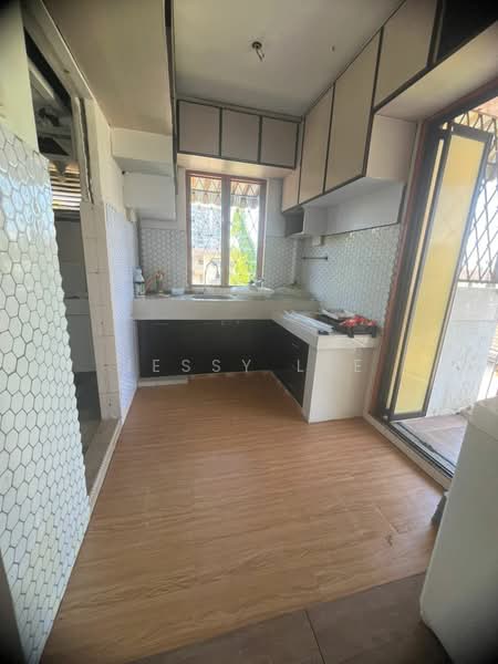 Seksyen 2 Wangsa Maju Flat untuk Untuk Disewa - RM 1,350 /bulan, Mac 2026 - Kitchen - PropertyGuru.com.my