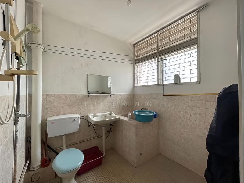 Lintang Delima At Greenlane untuk Untuk Dijual - RM 1,280,000, Mac 2026 - Bathroom - PropertyGuru.com.my