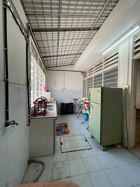 Lintang Delima At Greenlane untuk Untuk Dijual - RM 1,280,000, Mac 2026 - Kitchen - PropertyGuru.com.my