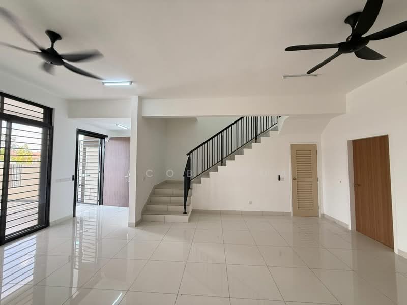 2-storey Terraced House for Rent in Johor Bahru (Johor) - Jacob Chua - Living Room - PropertyGuru.com.my