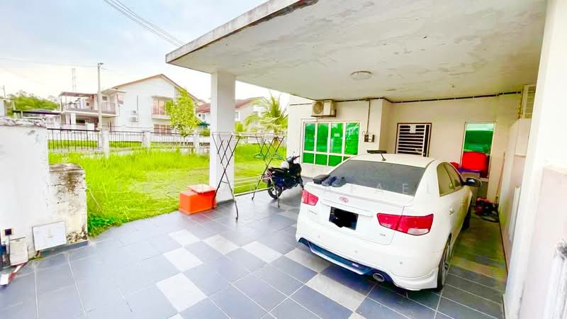 2-storey Terraced House for Sale in Puncak Alam (Selangor) - Farhan Rafael - PropertyGuru.com.my