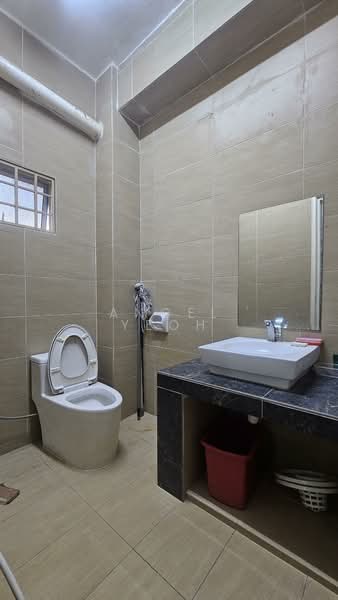 Alam Damai untuk Untuk Dijual - RM 850,000, Mac 2026 - Bathroom - PropertyGuru.com.my