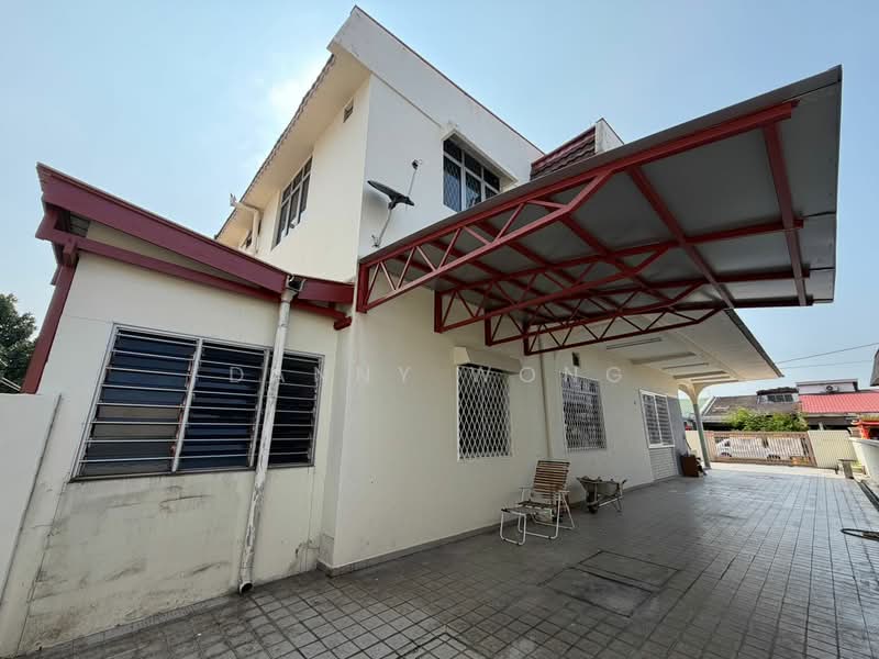 New Green Park Rawang untuk Untuk Disewa - RM 2,200 /bulan, Mac 2026 - Exterior - PropertyGuru.com.my