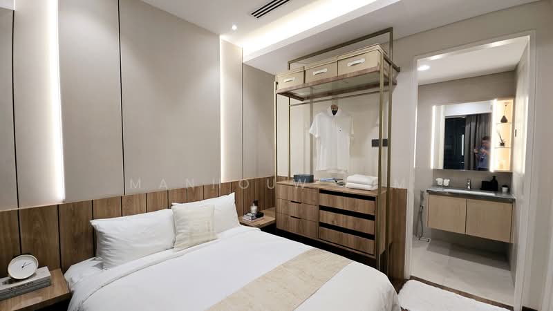 Service Residence for Sale at Times Square 2 - ManHouw Lum - Bedroom - PropertyGuru.com.my