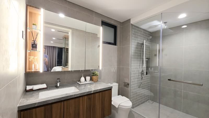 Service Residence for Sale at Times Square 2 - ManHouw Lum - Bathroom - PropertyGuru.com.my