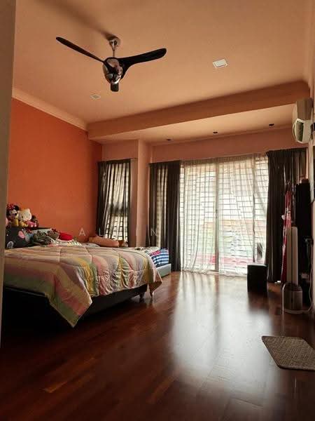 2-storey Terraced House for Sale in Bandar Kinrara Seksyen 8 (Bandar Kinrara) - ALVIN LIM - Bedroom - PropertyGuru.com.my