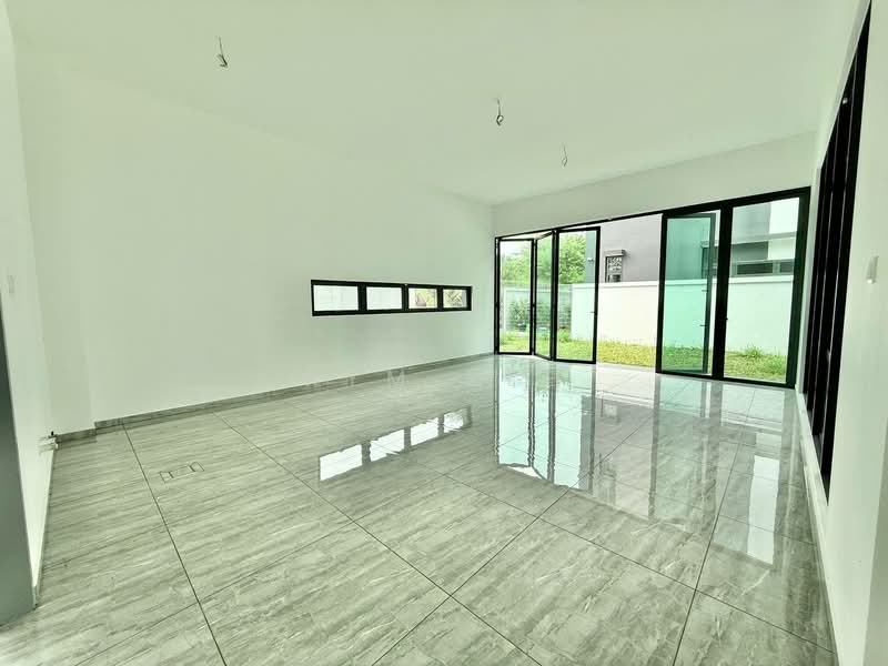 Bungalow for Sale in Johor Bahru (Johor) - Kym Kee - Living Room - PropertyGuru.com.my